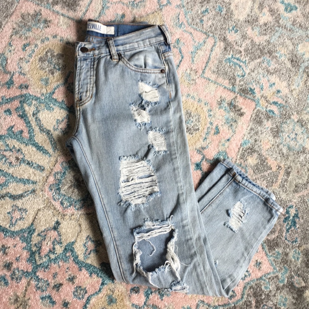 Brandy Melville Boyfriend Jeans